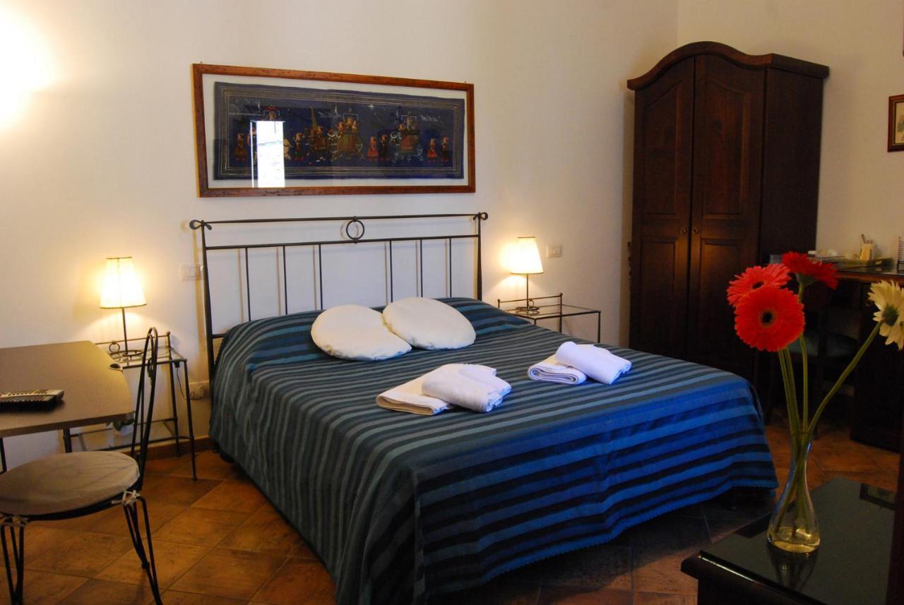B&B Corte Barocca Λέτσε Εξωτερικό φωτογραφία