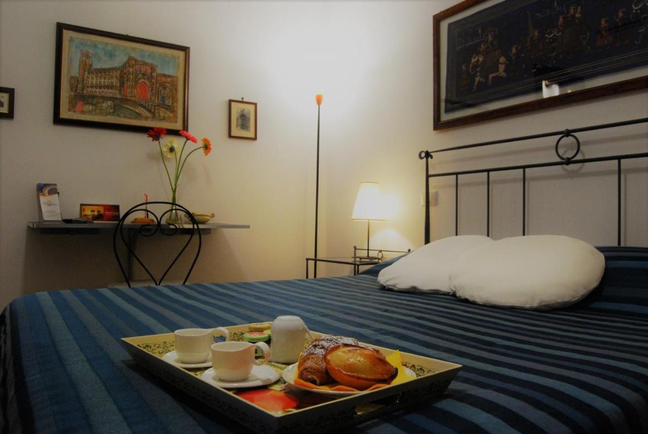 B&B Corte Barocca Λέτσε Εξωτερικό φωτογραφία